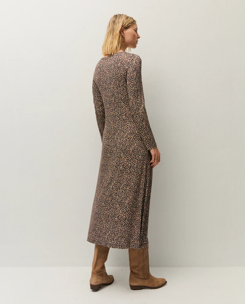 Vestido cut-out