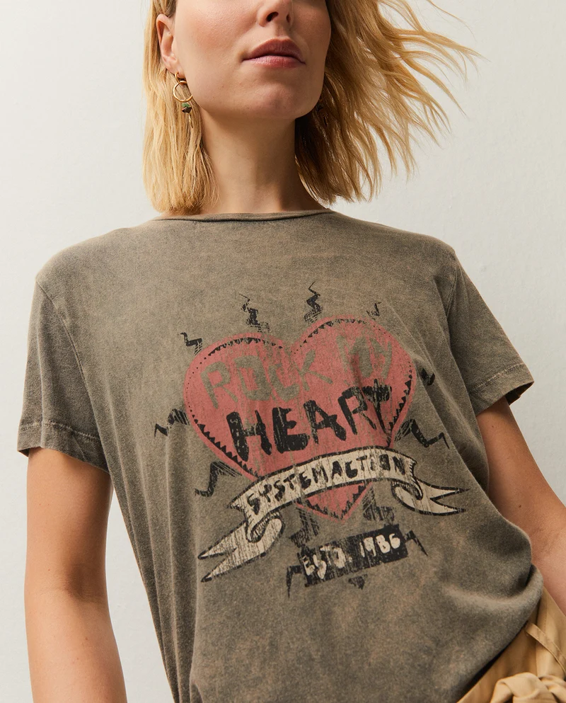 Camiseta print corazón