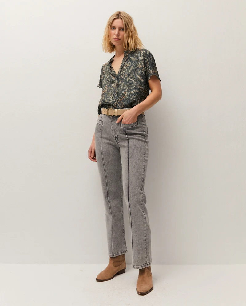 Camisa estampada escote mao