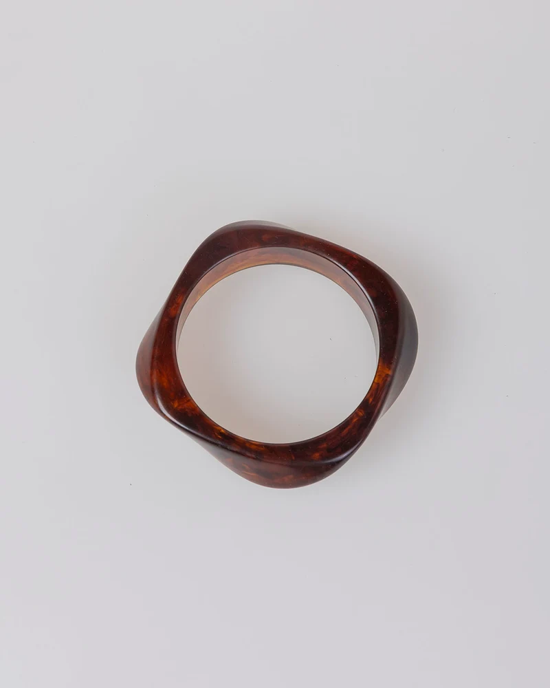 Brazalete rígido