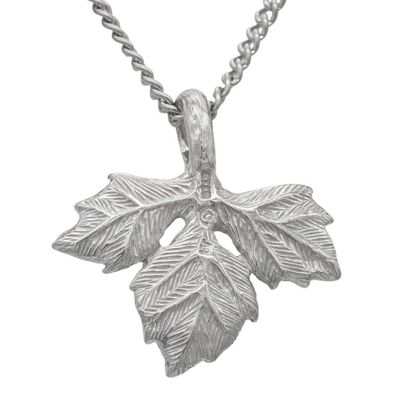 The Avendesora Leaf Necklace