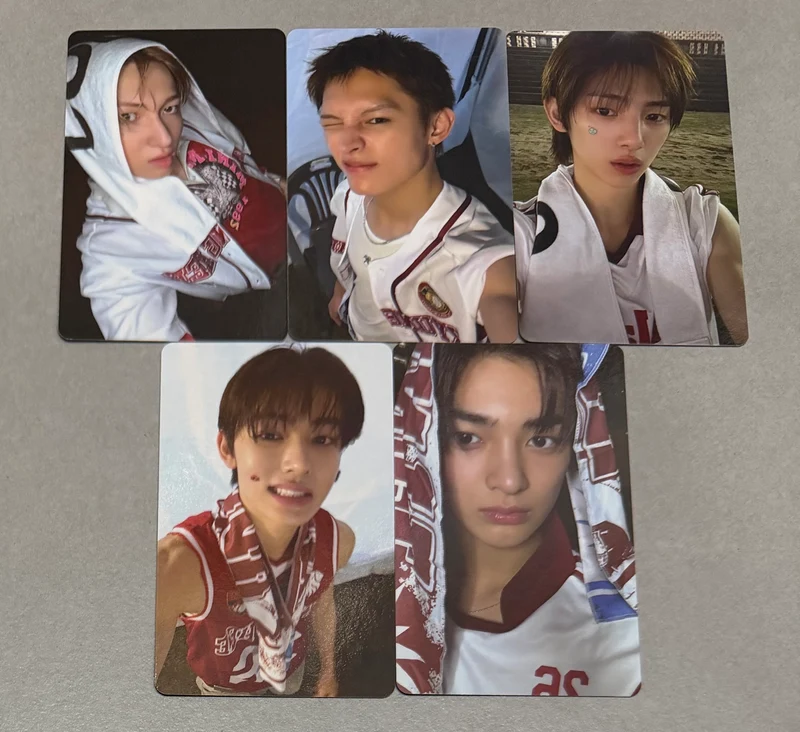 [LUCKY DRAW EVENT] [CORTIS] Green Green : Weverse Lucky Draw Round 3 POB Photocard