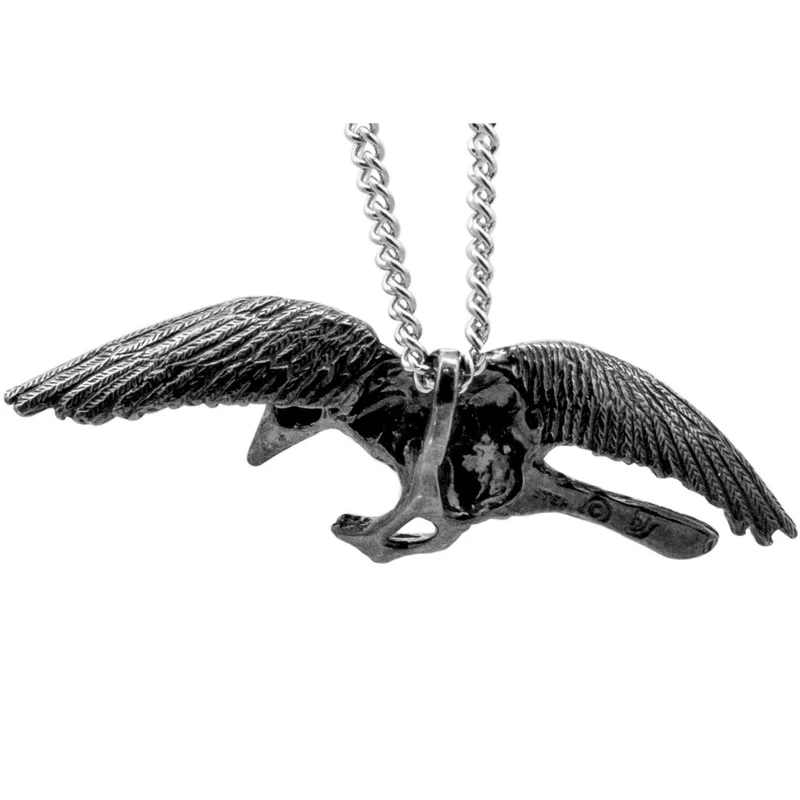 El colgante del cuervo de Morrigan