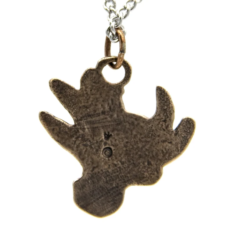 Medallón de bronce del guardián de las llamas