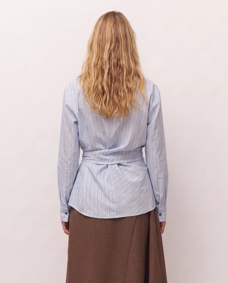 Camisa rayas detalle lazo en la cintura