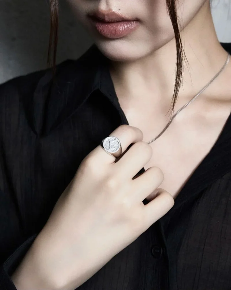 ENHYPEN - RING (BRAND RENEWAL OFFICIAL MD)
