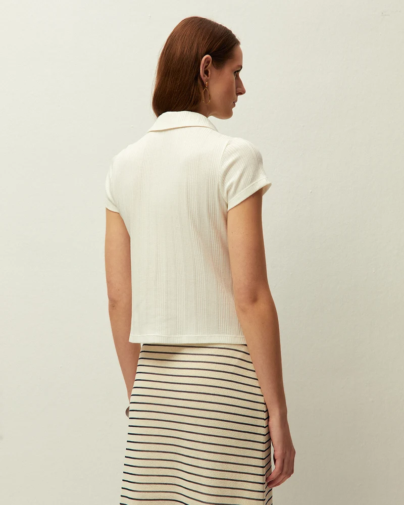 Camiseta de canalé cuello polo