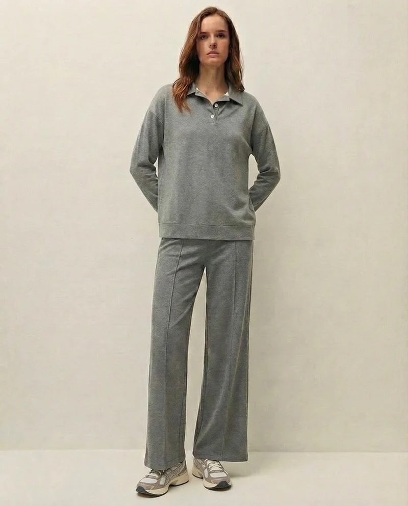 Sudadera cuello y botones