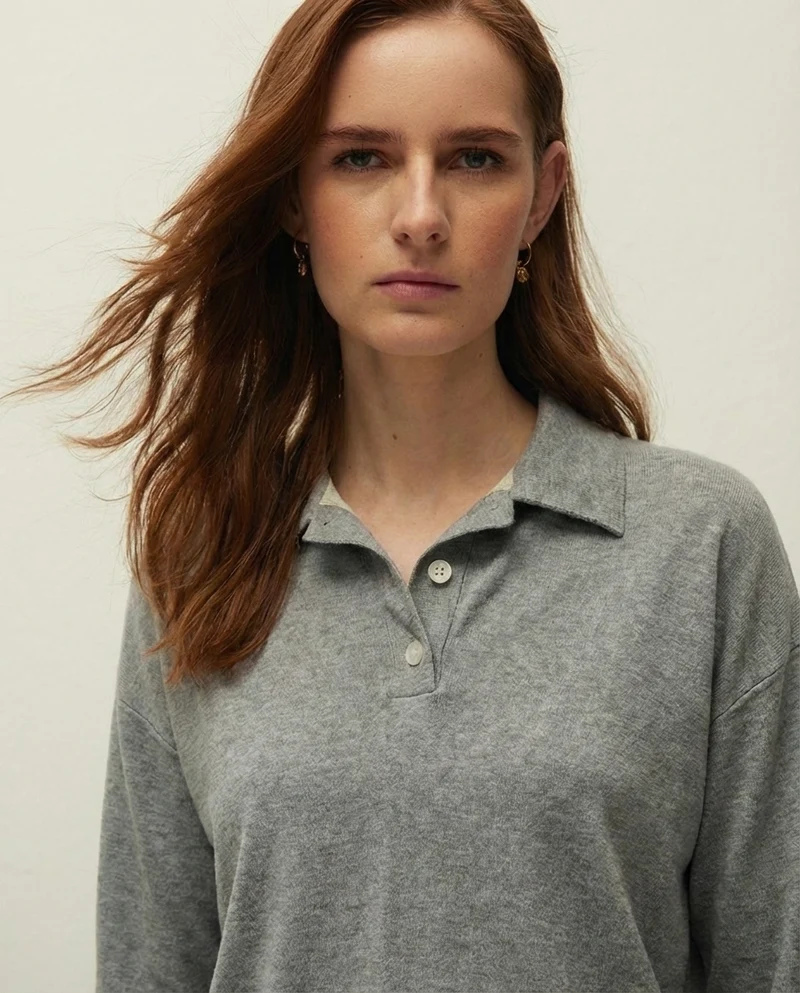 Sudadera cuello y botones