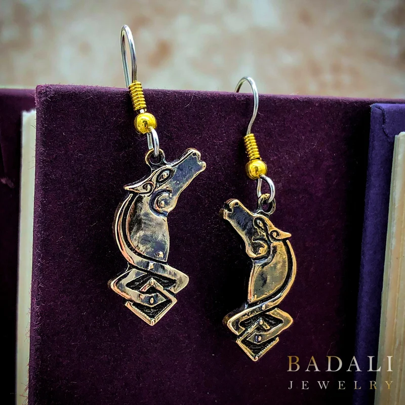 EOWYN ™ de ROHAN ™ Pendientes de caballo de doncella escudera