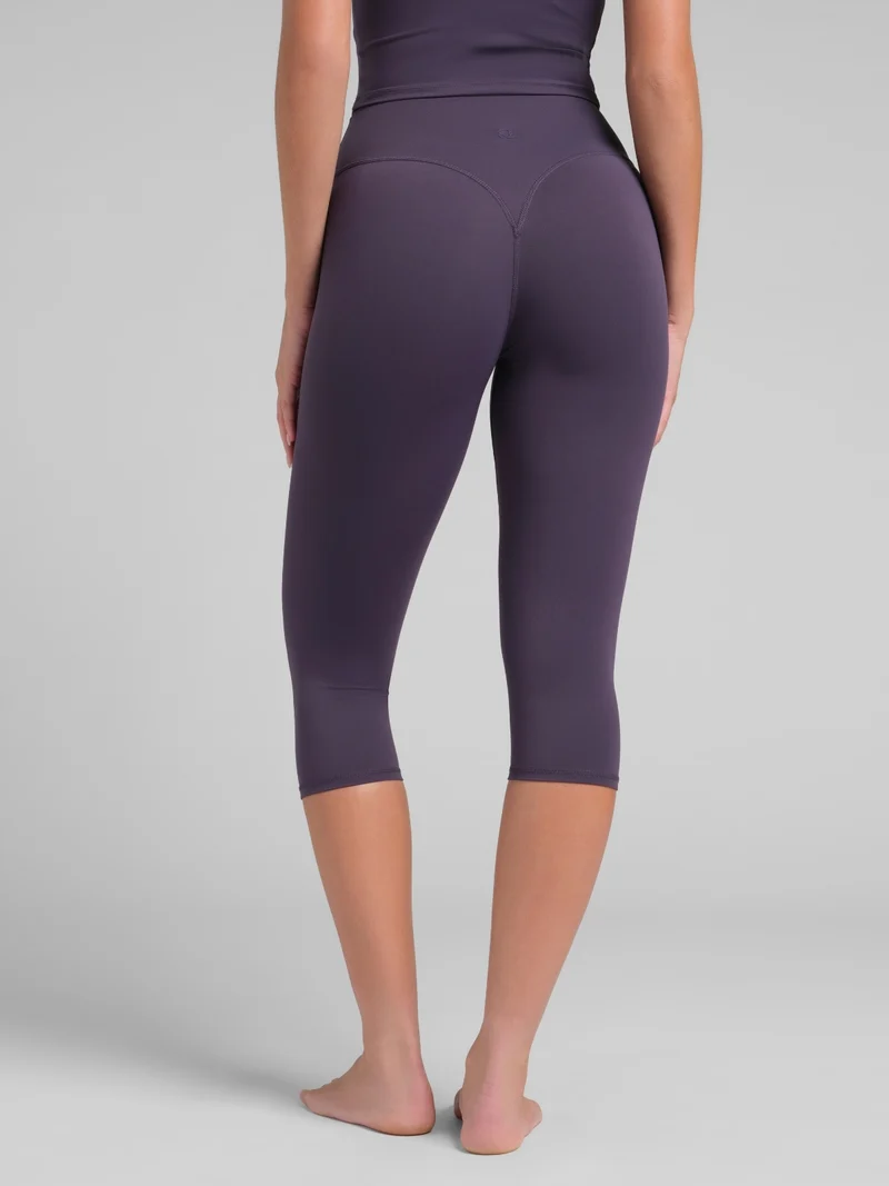 ComfrtCore™ 2.0 High-Waist Capri 18"