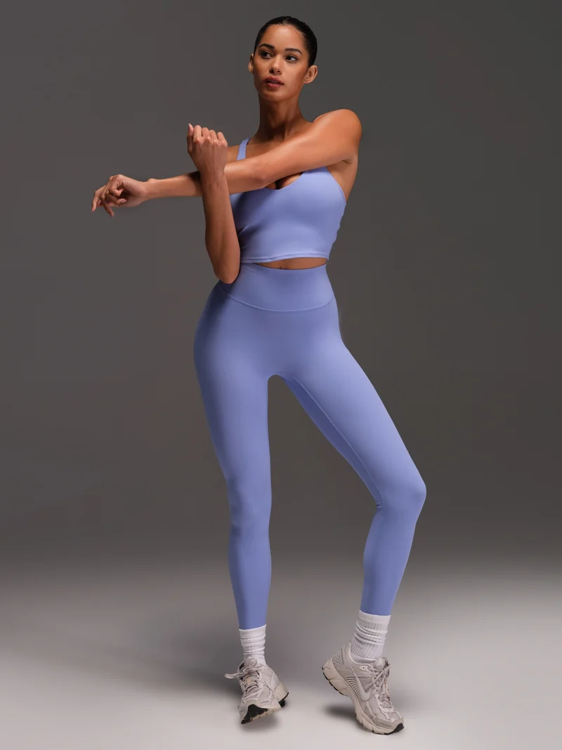 ComfrtCore™ V-Neck Crop Tank