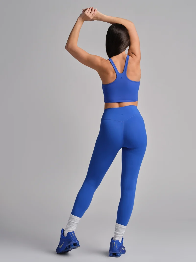 ComfrtCore™ V-Neck Crop Tank