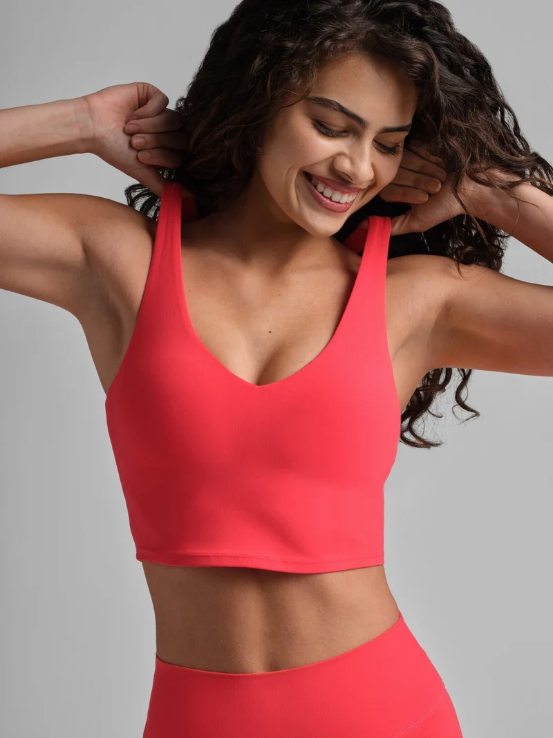 ComfrtCore™ V-Neck Crop Tank