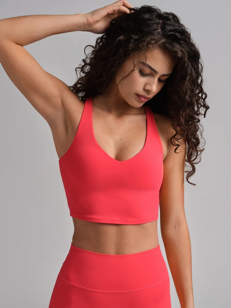 ComfrtCore™ V-Neck Crop Tank