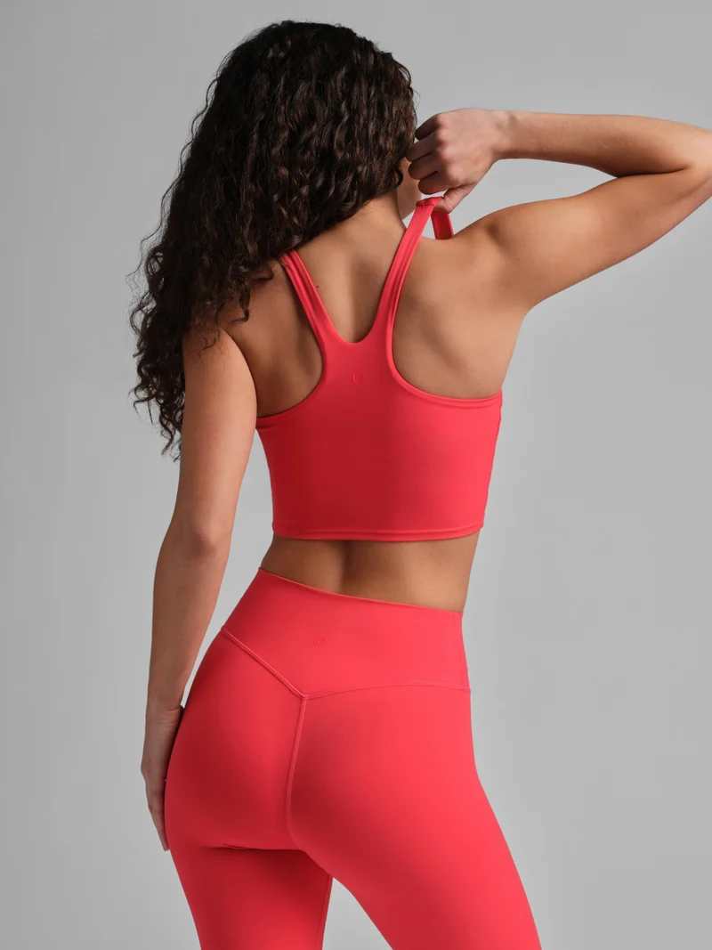 ComfrtCore™ V-Neck Crop Tank