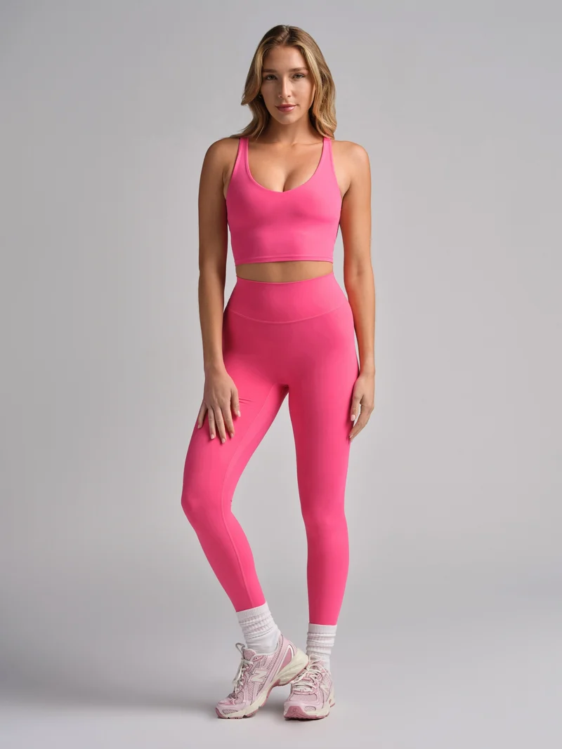 ComfrtCore™ V-Neck Crop Tank