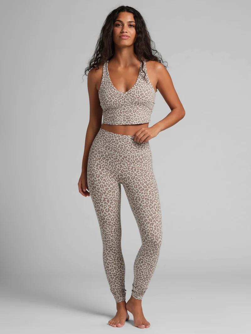 ComfrtCore™ V-Neck Crop Tank