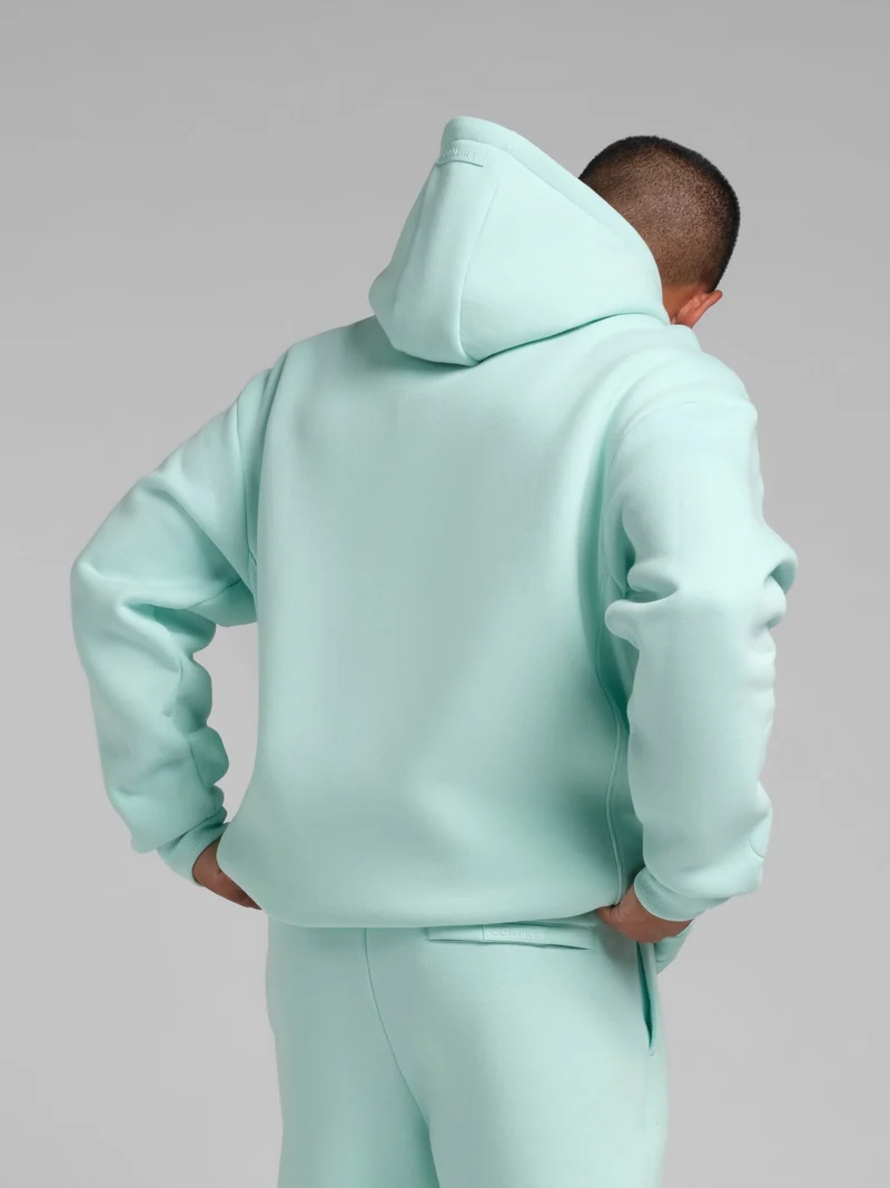 Explorer Travel Hoodie – Mega