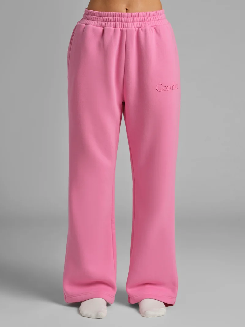 Minimalist Straight Leg Sweatpants