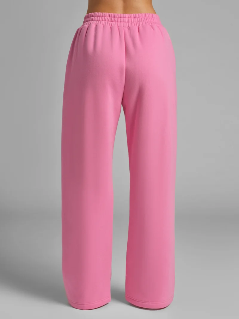 Minimalist Straight Leg Sweatpants