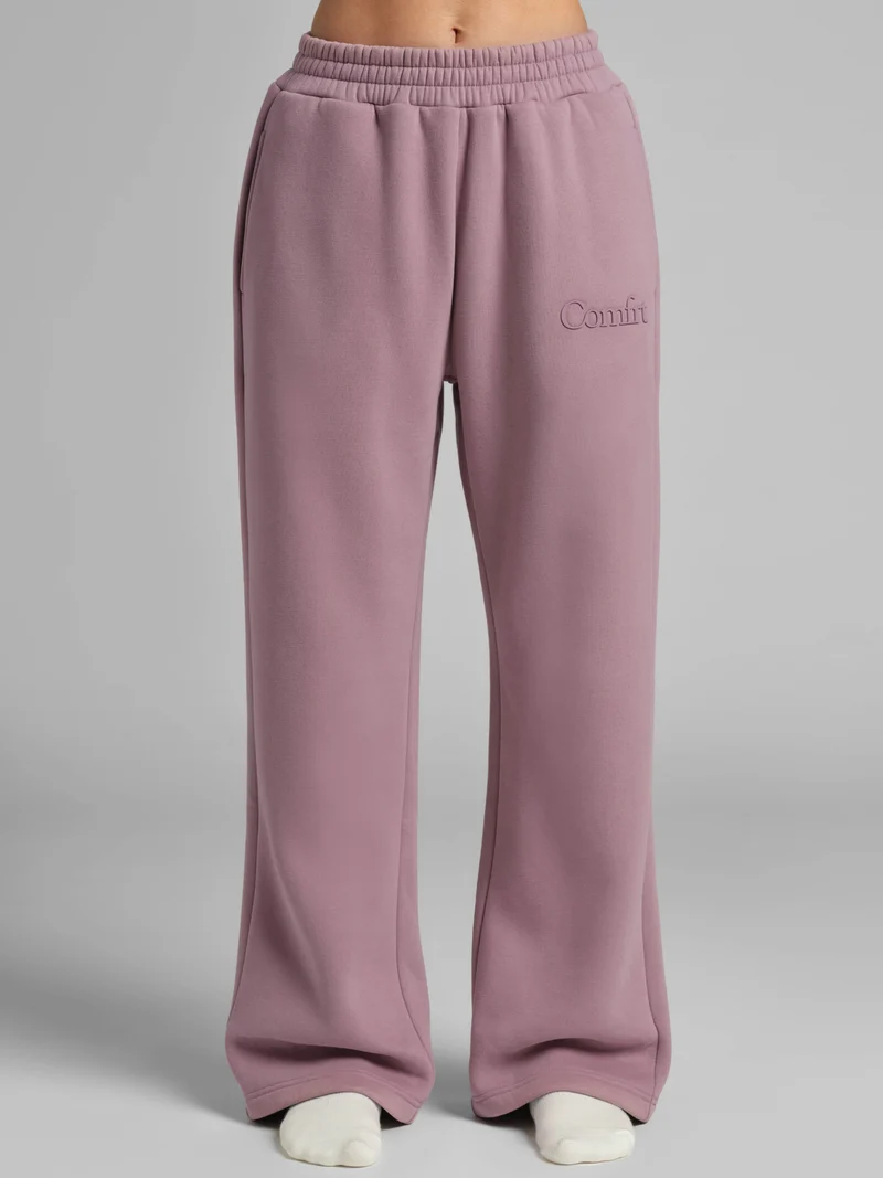 Minimalist Straight Leg Sweatpants