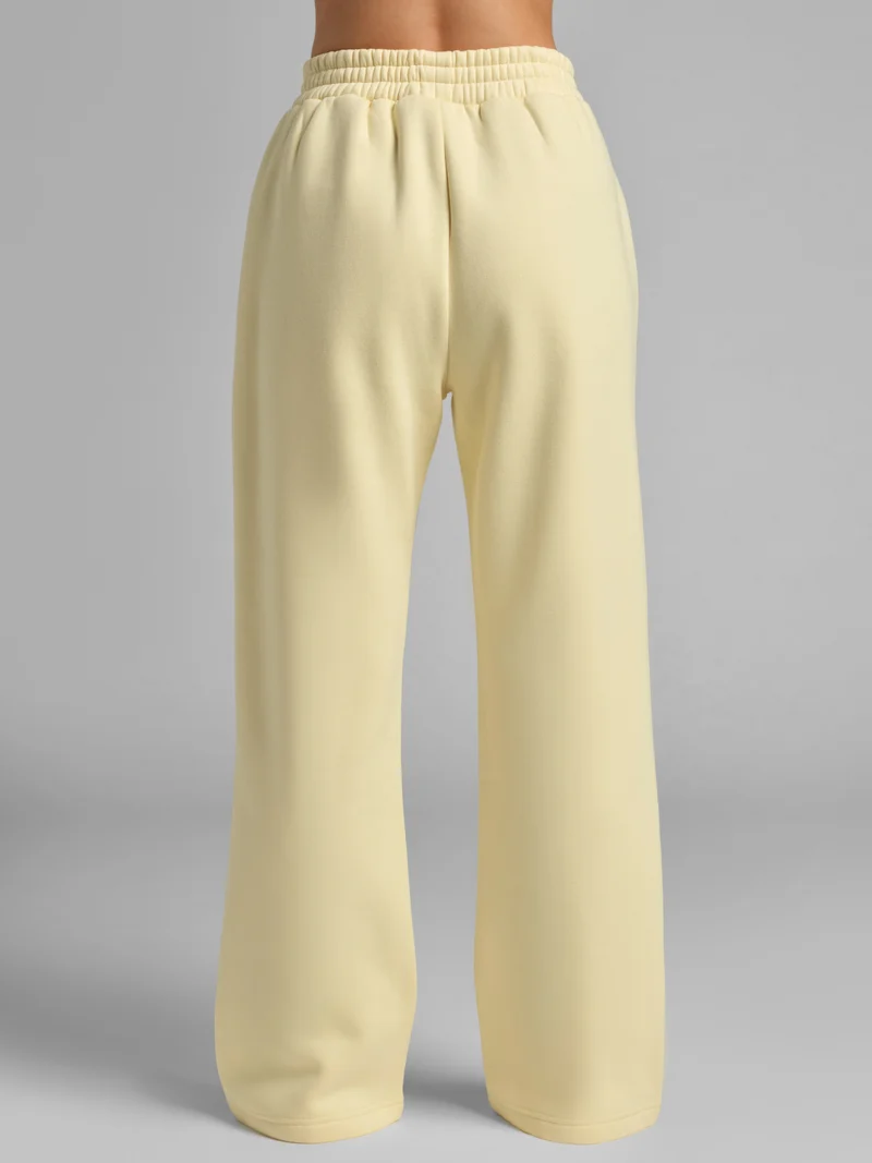 Minimalist Straight Leg Sweatpants