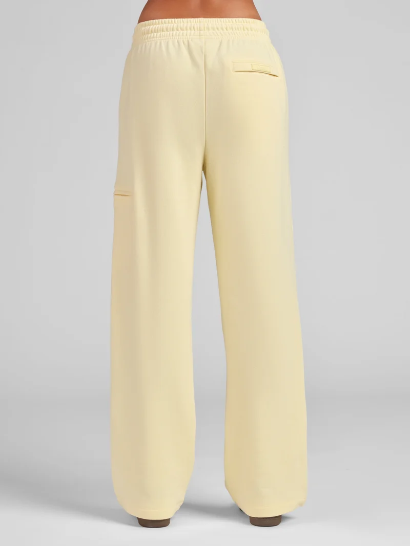 Halo Lightweight Airplane Mode Straight Leg Sweatpants