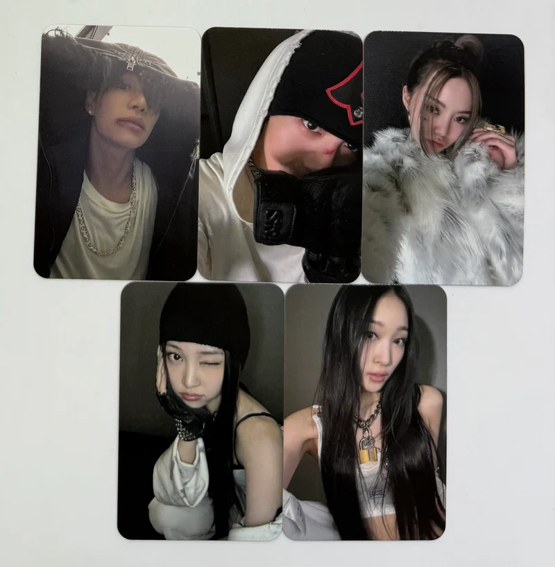 [LUCKY DRAW EVENT] [ALLDAYPROJECT] Famous : MWAVE POB Photocard