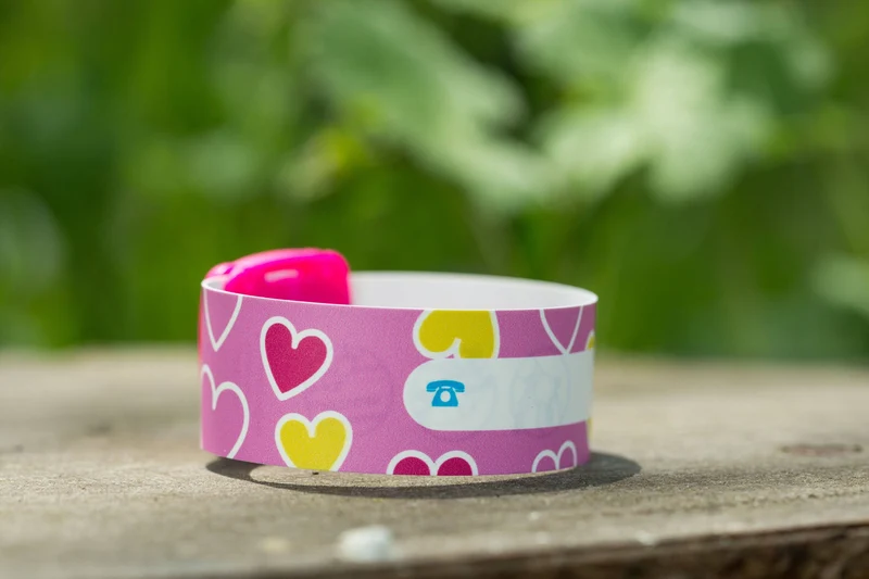 Pulsera Infoband Corazones
