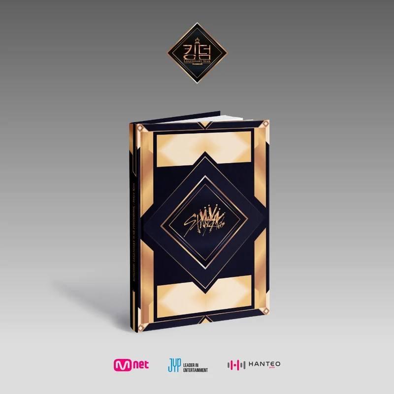 [STRAY KIDS] Kingdom : Legendary War Photobook