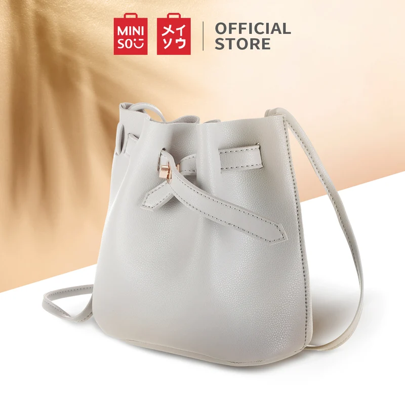 MINISO Tas Selempang Wanita Sling Bag Bucket Bag Ember Metalic Elegan