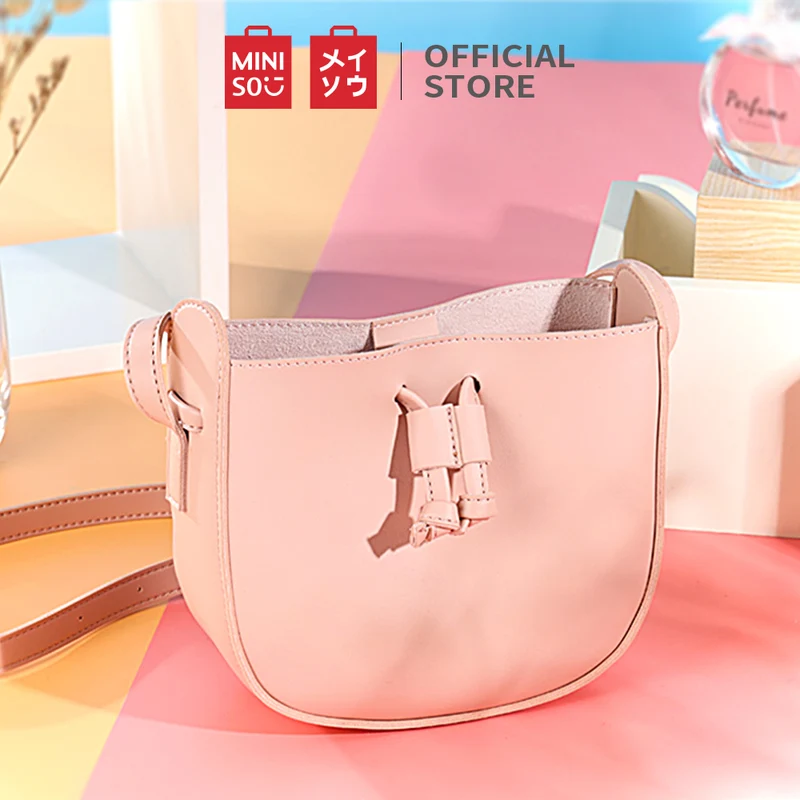 MINISO Tas Selempang Wanita Tas Serut Sling Bag Simple Fahion Pesta