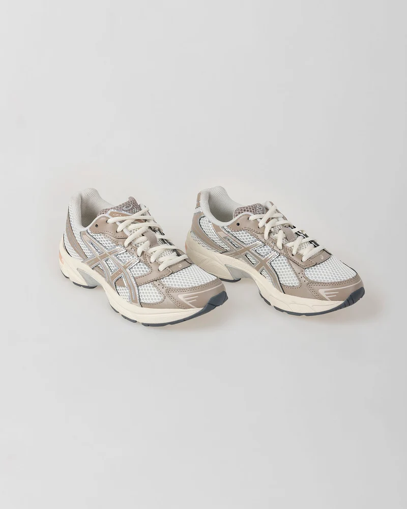Zapatilla Asics marrón Gel-1130
