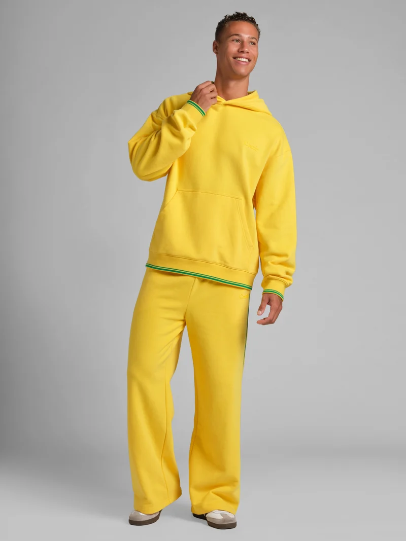 Laid Back Hoodie – Mega