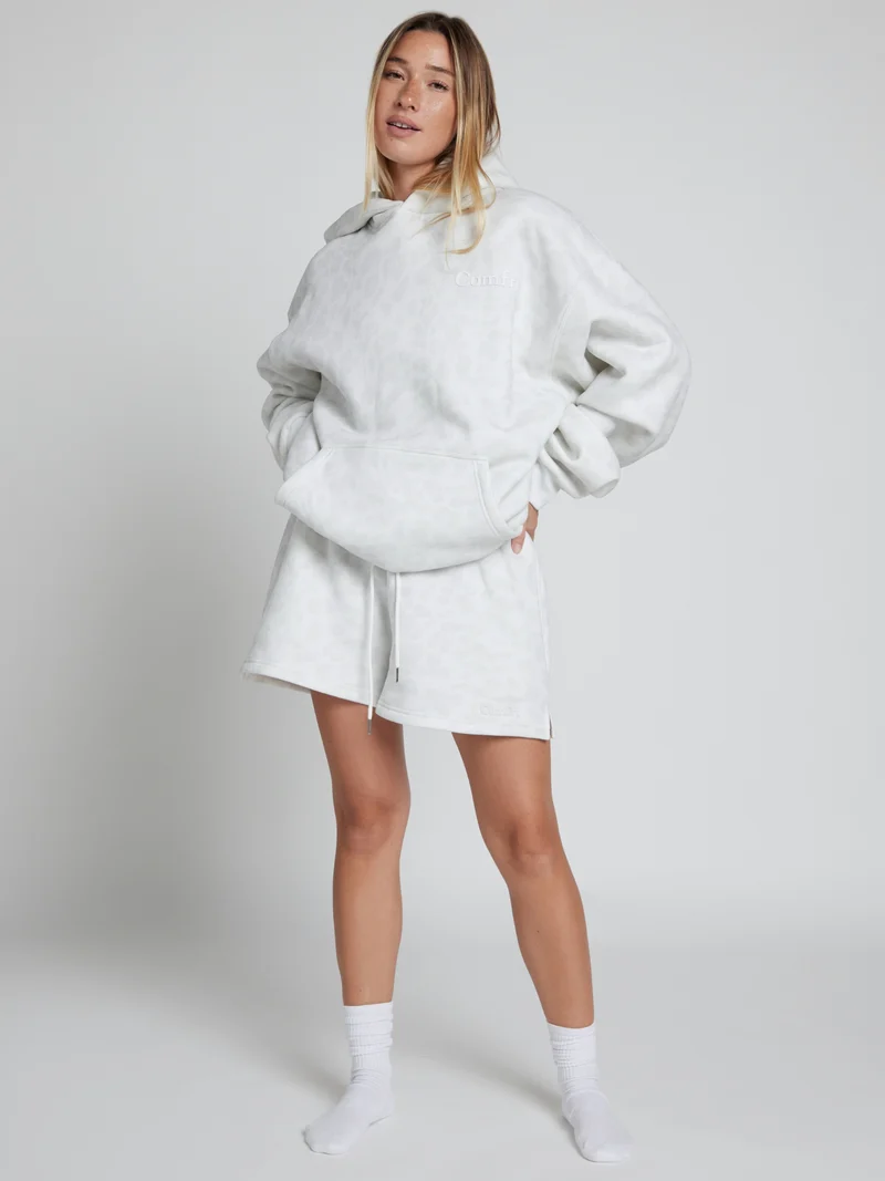 Minimalist Hoodie – Mega