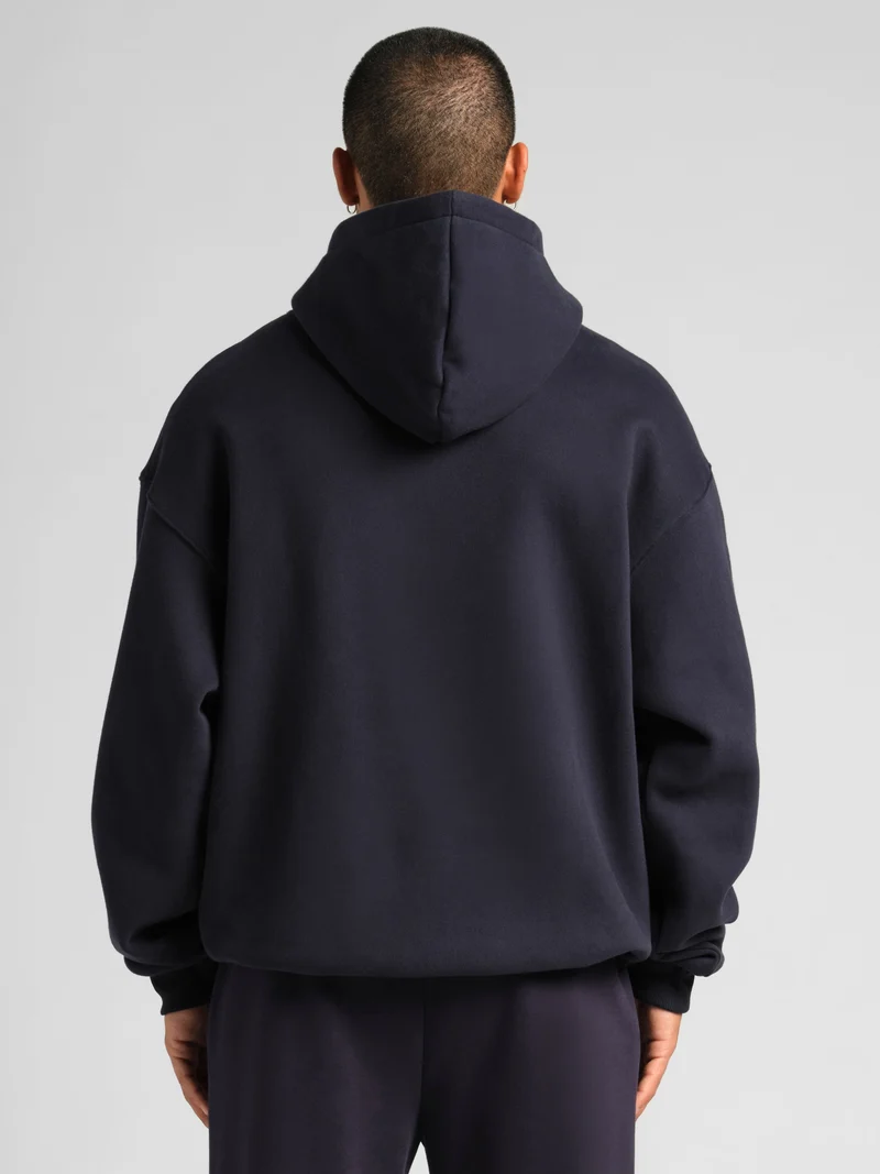Minimalist Hoodie – Mega