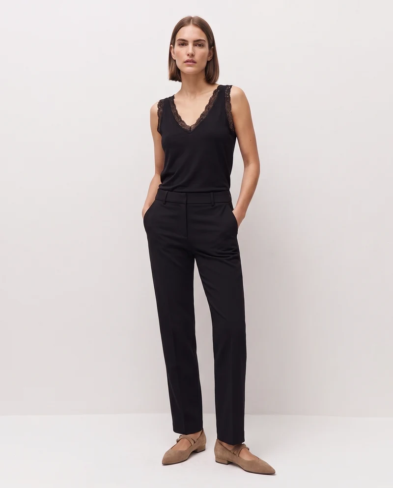 Top de tirantes con puntilla