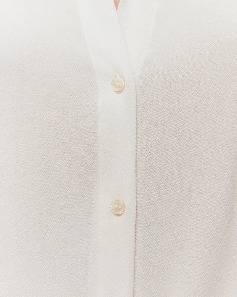 Camisa manga larga cuello camisero