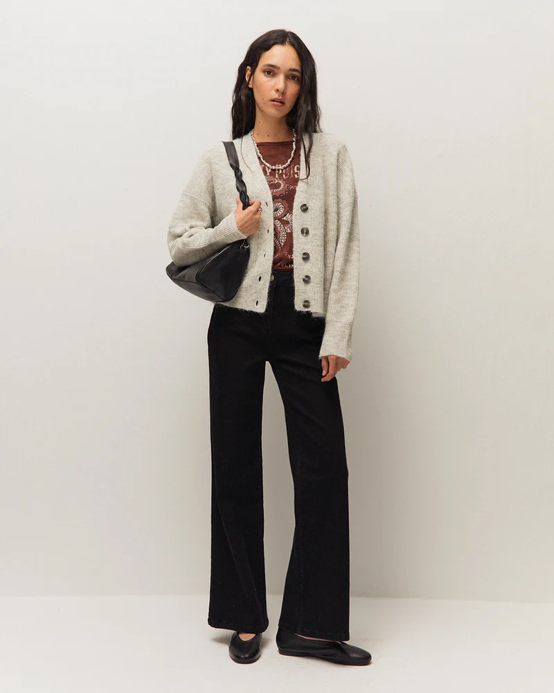 Pantalón denim con bolsillos de vivo