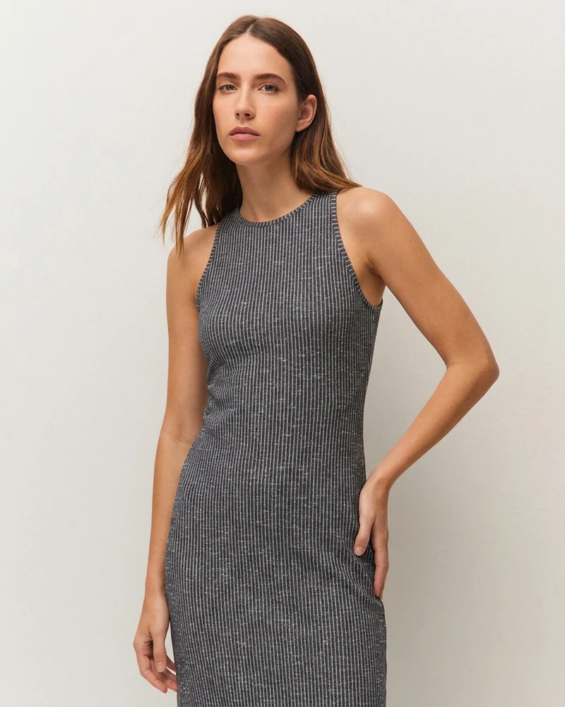 Vestido largo de canalé