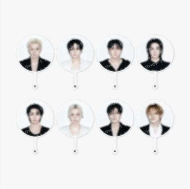 STRAY KIDS - WORLD TOUR 'RUN IT' MD