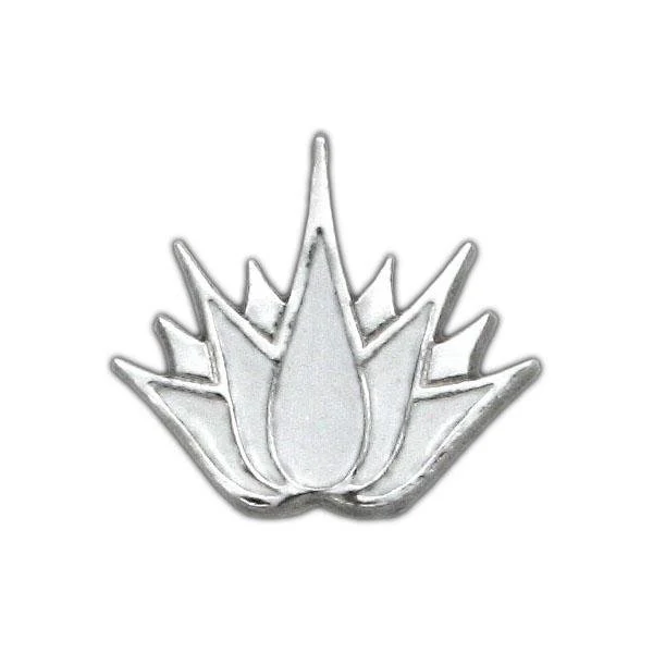 Pin de tatuaje de loto esmaltado