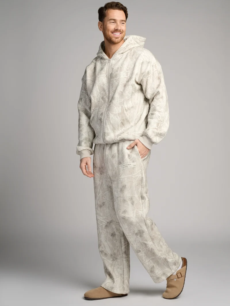 Camo Straight Leg Sweatpants