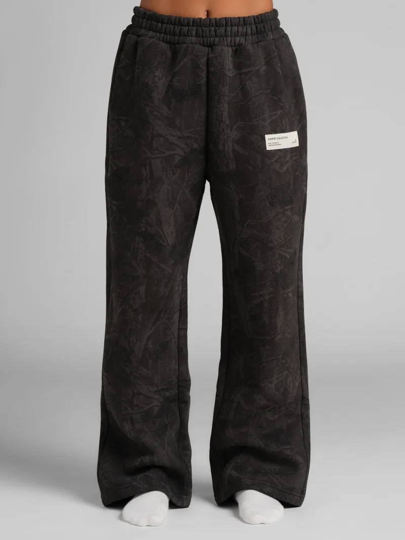 Camo Straight Leg Sweatpants - Pre Order