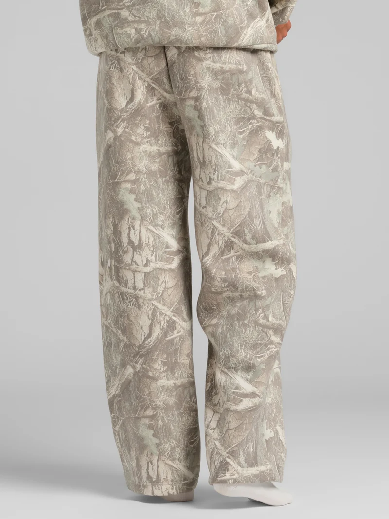 Camo Straight Leg Sweatpants
