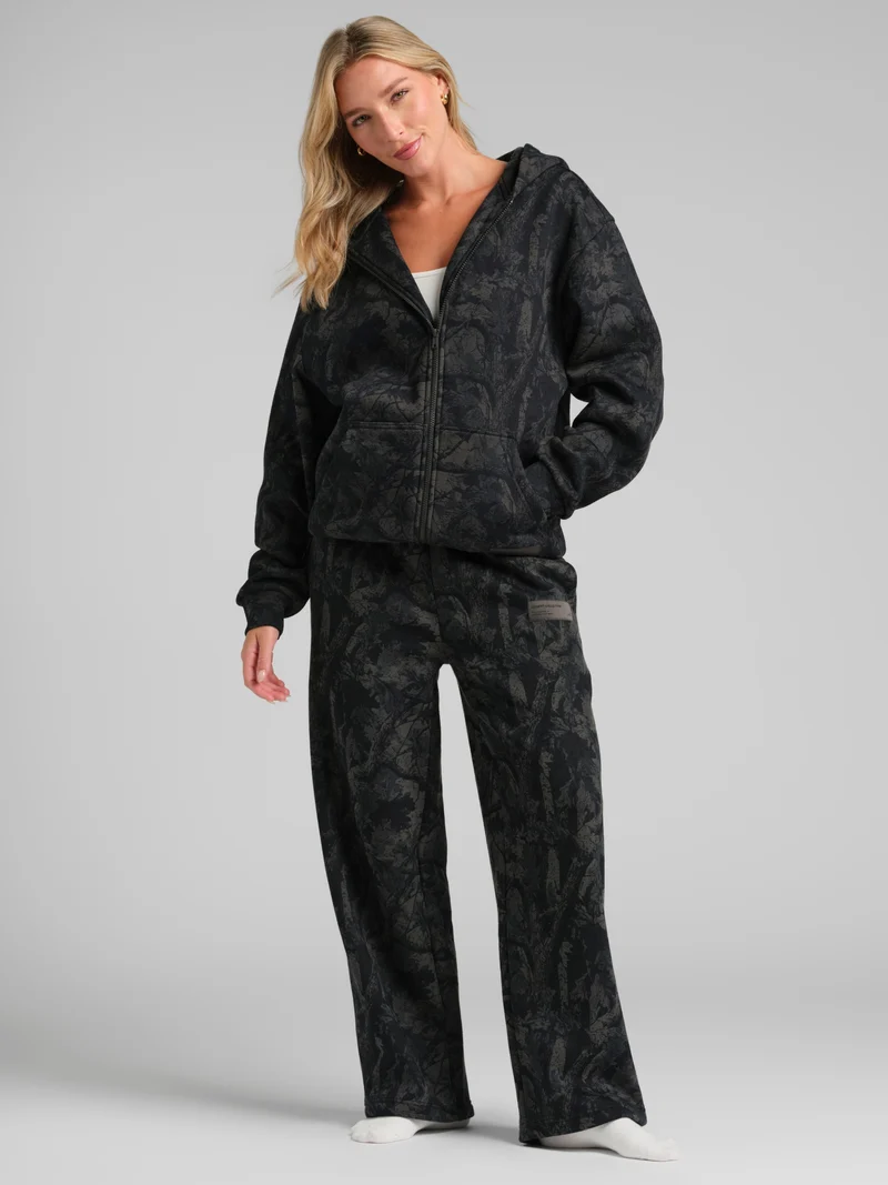 Camo Straight Leg Sweatpants
