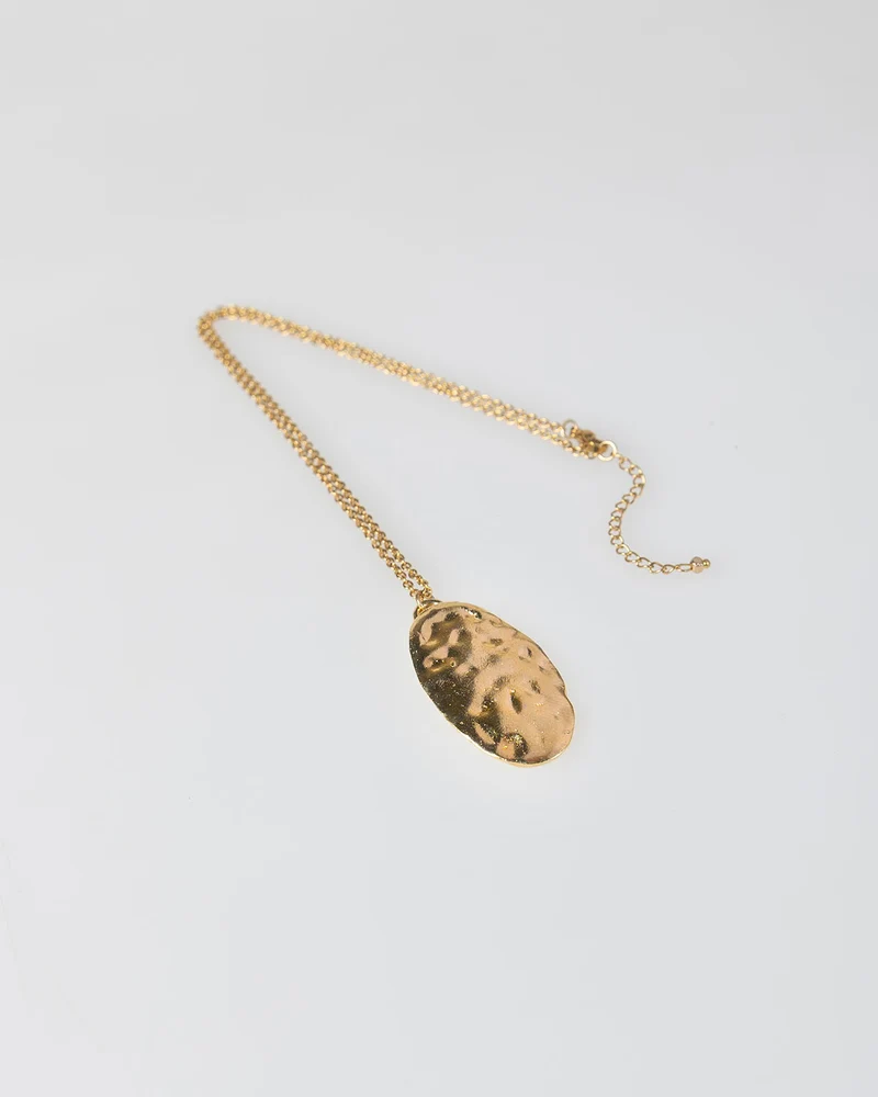 Collar largo pieza dorada