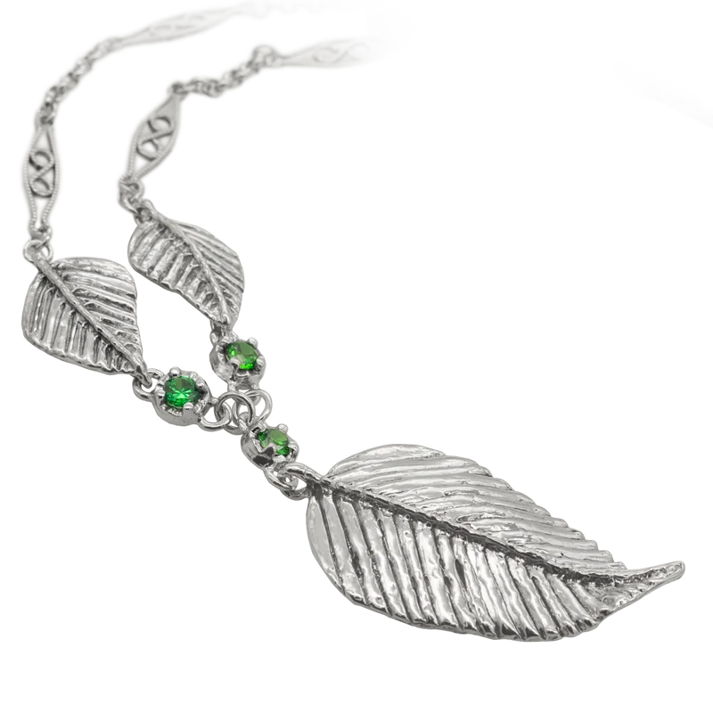 Elven Realms 3 Leaf Necklace: RIVENDELL™, MIRKWOOD™, LOTHLORIEN™