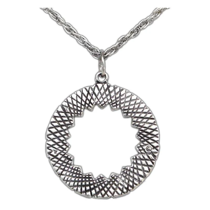 Ward Circle Pendant - Silver